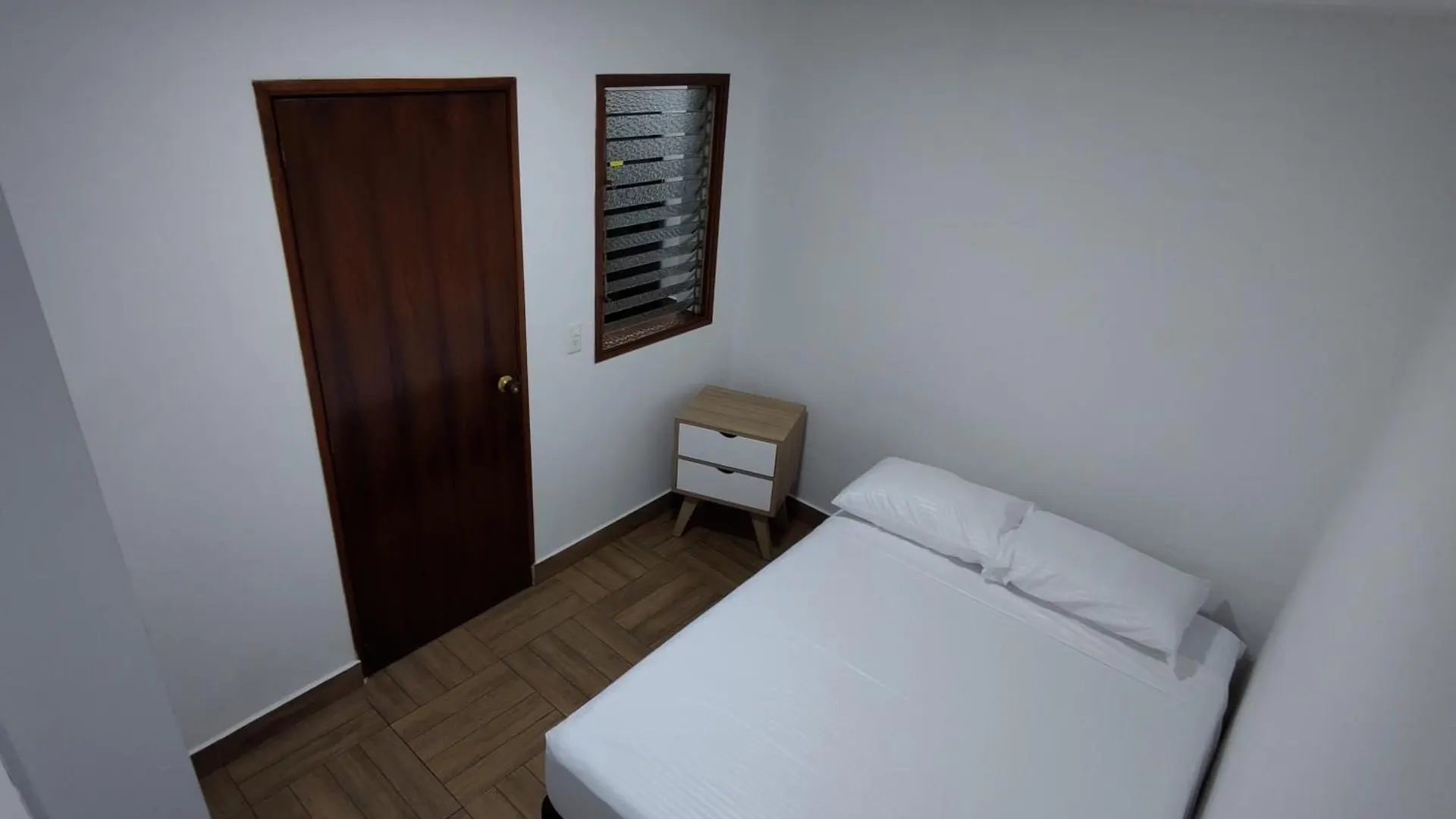 Casa En Laureles-Estadio-La 70-Eventos La Macarena Medellín Colombie